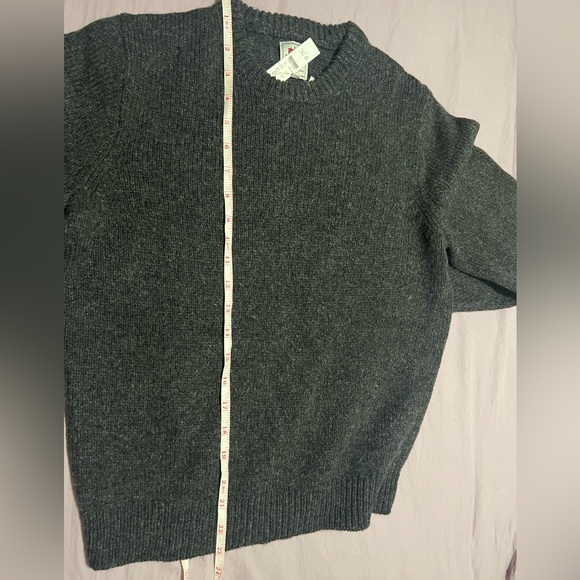 100% Wool Crewneck Sweater - Picture 6 of 9